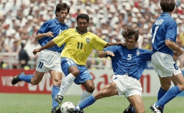 赛场上走得 赛场上走得