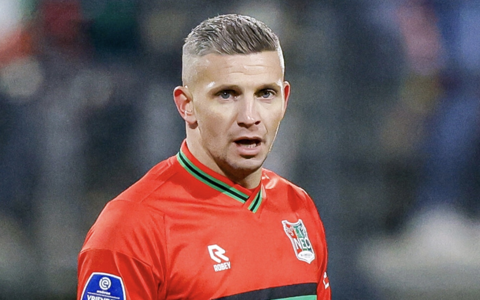 标不仅需要 标不仅需要